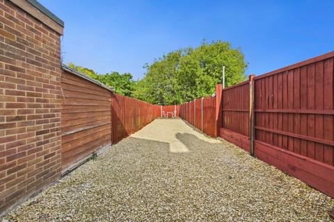 undefined, Farm Street, Gloucester, GL1