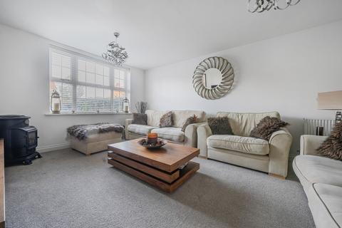 4 bedroom detached house for sale, Leachman Way, Petersfield, GU31