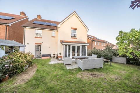 undefined, Leachman Way, Petersfield, GU31