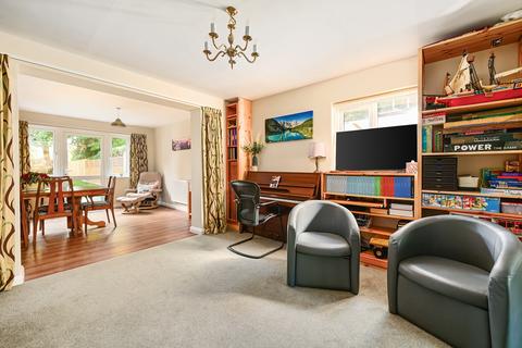 undefined, Church Road East, Farnborough, GU14