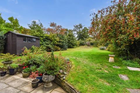 3 bedroom detached house for sale, Tilmore Gardens, Petersfield, Hampshire