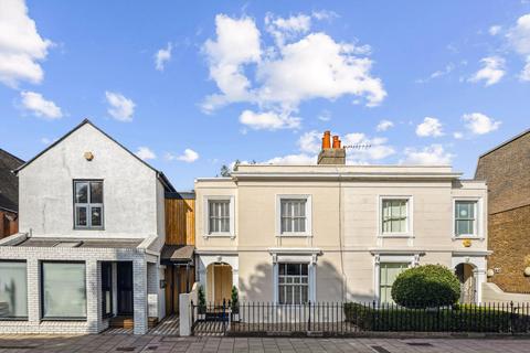 undefined, The Green, Twickenham, Middlesex, TW2