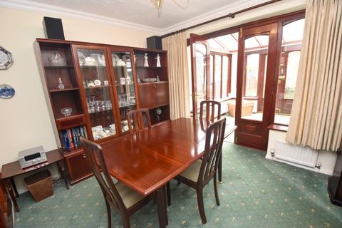 undefined, Whalley Avenue, Davyhulme, M41