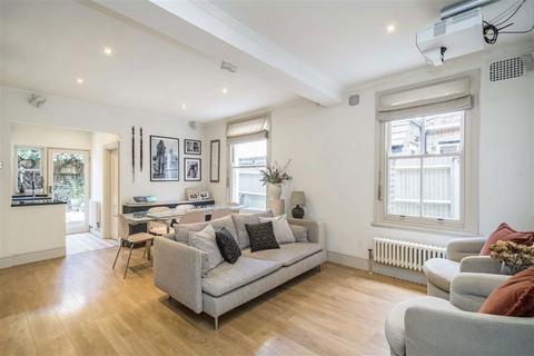 2 bedroom maisonette for sale, Davis Road, London W3
