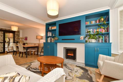 undefined, Littlehaven Lane, Horsham RH12