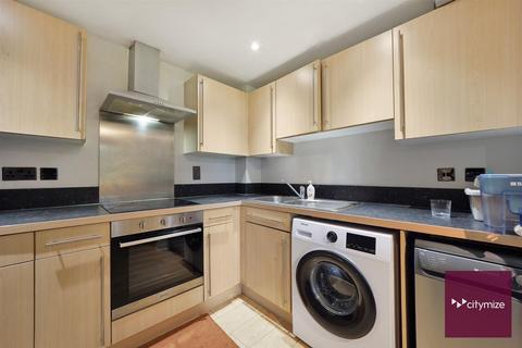 undefined, London Road, Romford