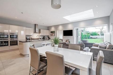 4 bedroom semi-detached house for sale, Danford Lane, Solihull, B91