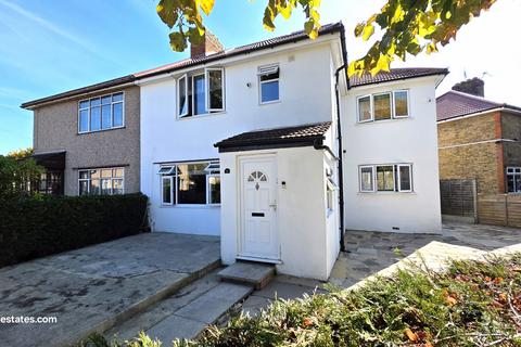 4 bedroom semi-detached house to rent, Sweet Briar Grove, Edmonton N9