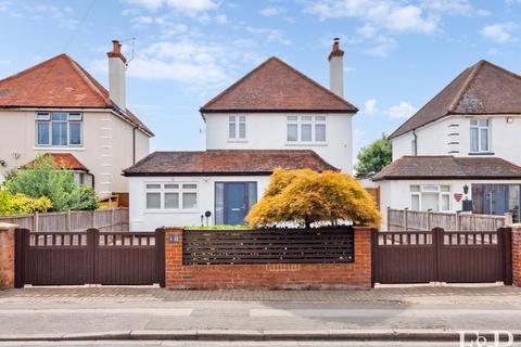 4 bedroom detached house for sale, Ray Mill Road East, Maidenhead