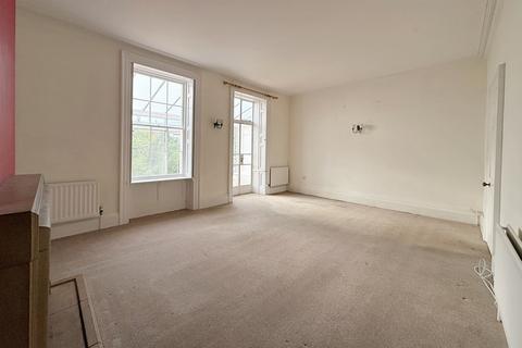 6 bedroom link detached house for sale, Bridport