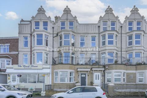 Marine Road East, Morecambe LA4