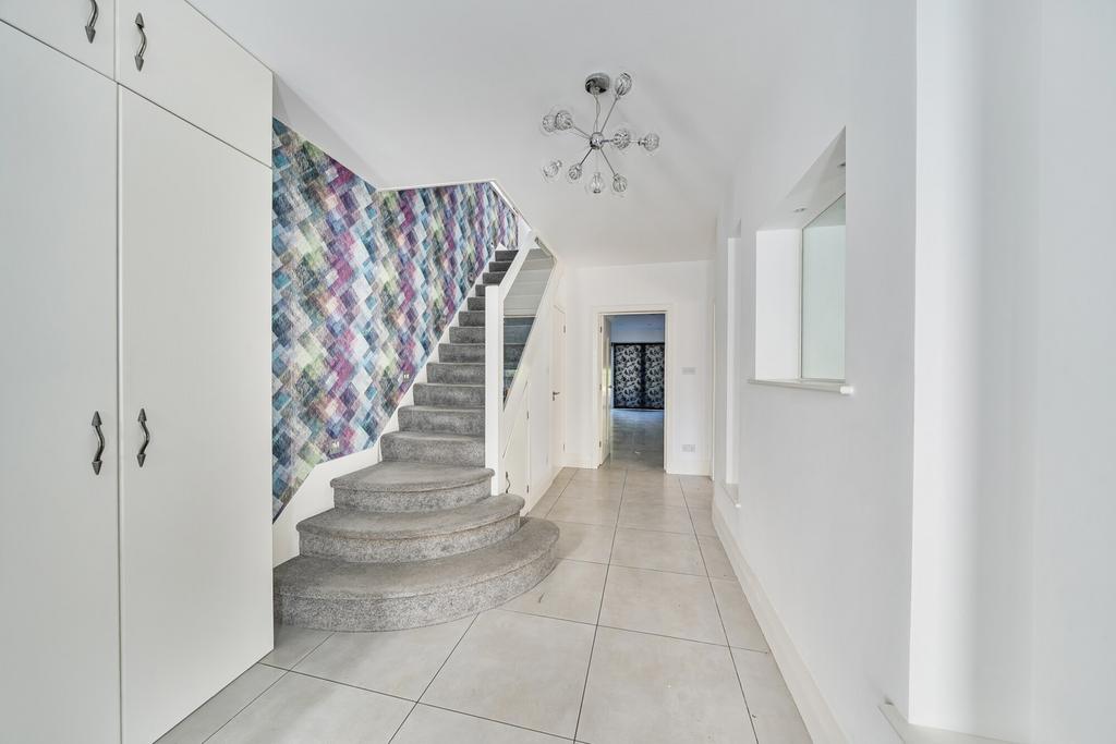 1358198-8-68d1219...