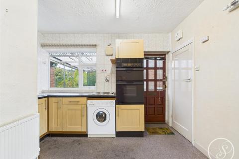 2 bedroom semi-detached bungalow for sale, Pinfold Road, Leeds