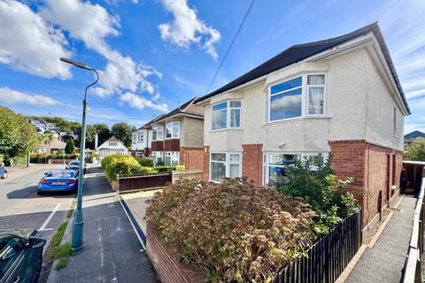 undefined, Chigwell Road, Queens Park, Bournemouth, BH8