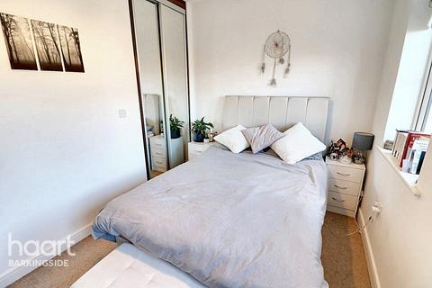 undefined, 5 Allerton Grove, Chigwell