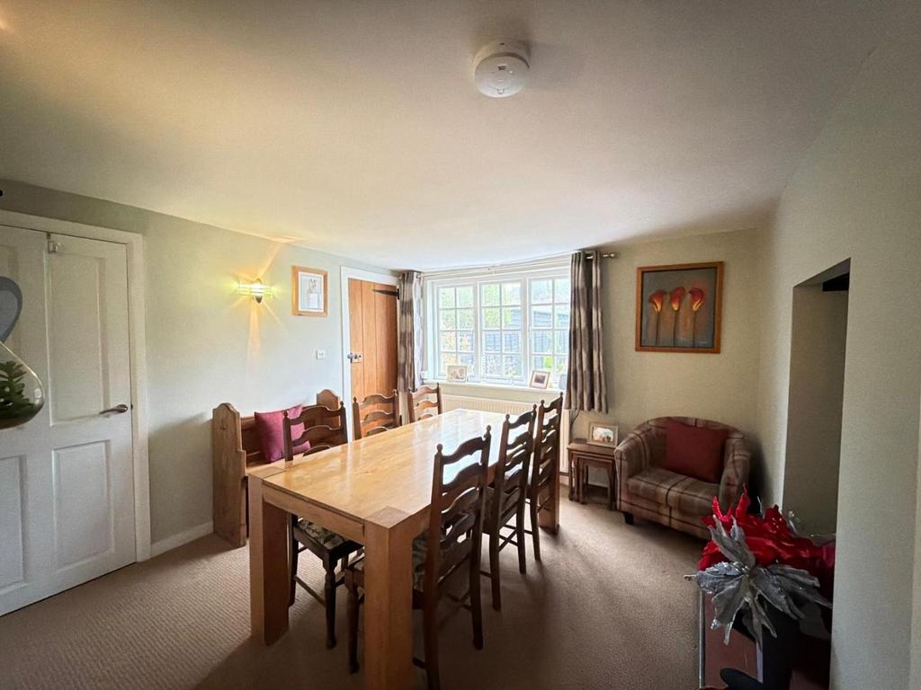 Dining/ Family Room