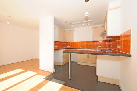1 bedroom flat to rent, Hendre Road, Old Kent Road, London, SE1