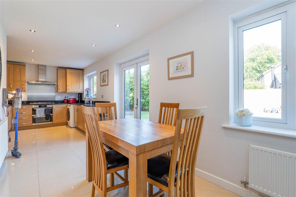 Kitchen/Diner/Snug