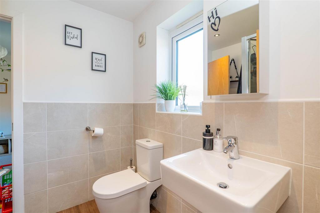 Jack & Jill Ensuite