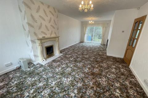 3 bedroom semi-detached house for sale, Strangford Avenue, Chester Le Street