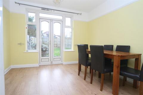undefined, Penn Close, Greenford