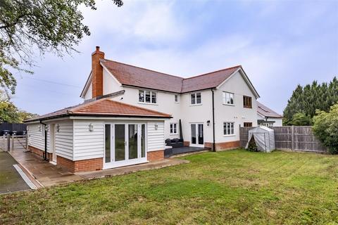 4 bedroom semi-detached house for sale, Bumbles Green, Nazeing