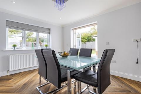 4 bedroom semi-detached house for sale, Bumbles Green, Nazeing