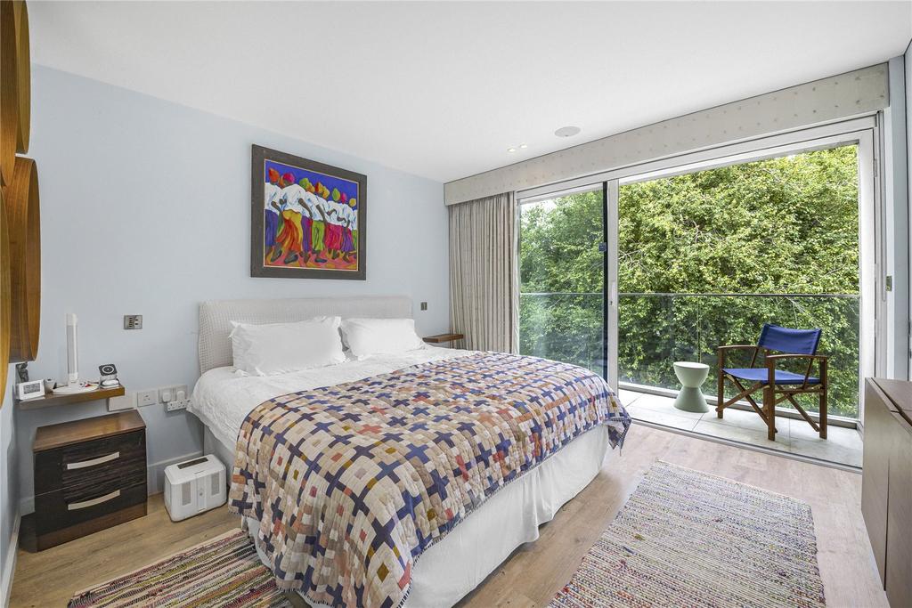 Principal Bedroom