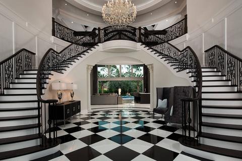 7 bedroom detached house to rent, The Bishops Avenue, London N2