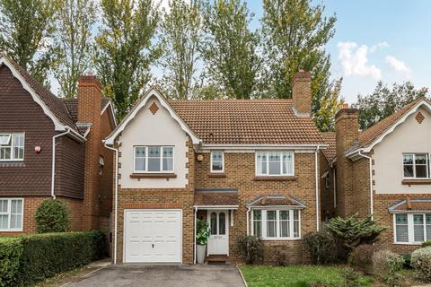 4 bedroom detached house for sale, Crosier Close, Blackheath