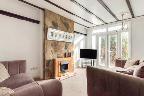 4 bedroom semi-detached house for sale, Penshurst Avenue, Sidcup, DA15