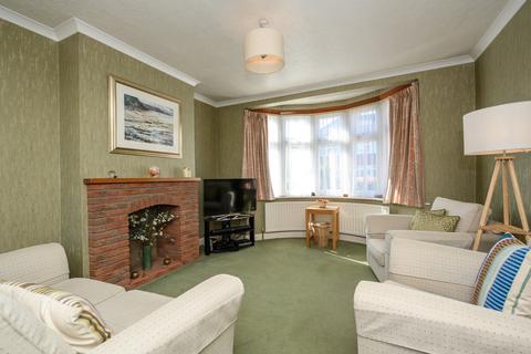 3 bedroom semi-detached house for sale, Cottimore Avenue, Walton-on-Thames, KT12