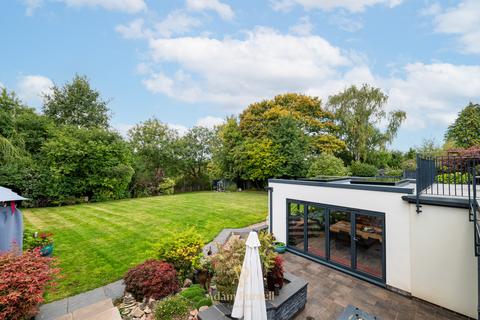 4 bedroom detached house for sale, Spinney Road, Burbage, LE10