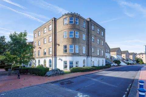 1 bedroom flat for sale, 48 Kingston House, John Batchelor Way, Penarth Marina, Penarth. CF64 1SD