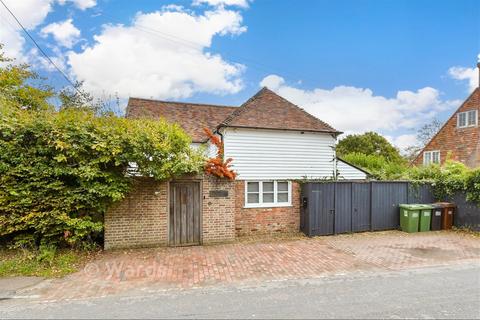 4 bedroom detached house for sale, Wittersham Road, Iden, Rye, East Sussex