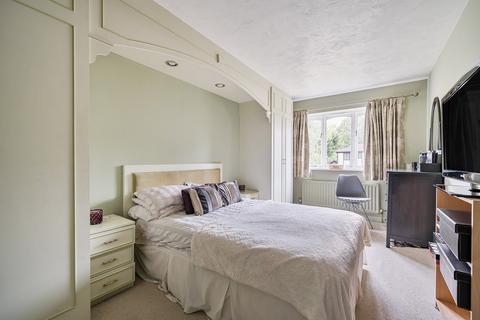 undefined, Overbury Avenue, Beckenham BR3