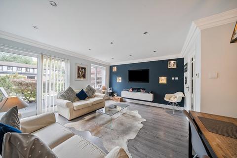undefined, Overbury Avenue, Beckenham BR3