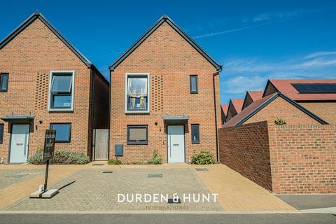 undefined, Whittle Drive, Hornchurch, RM12