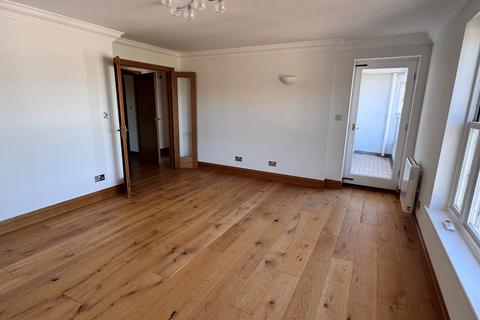 2 bedroom apartment to rent, Fore Street, Kingswear TQ6