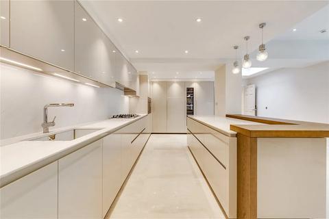 8 bedroom detached house to rent, The Bishops Avenue, London N2