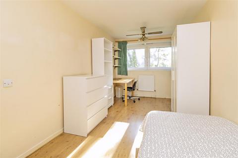 3 bedroom flat for sale, Lismore Circus, Gospel Oak NW5