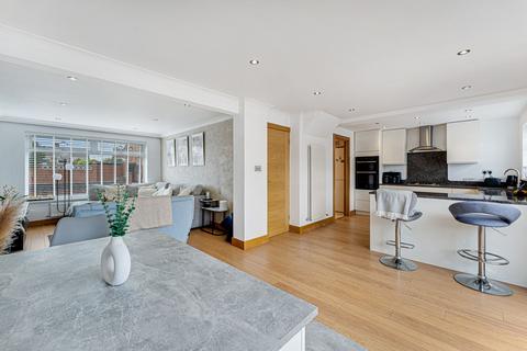 undefined, Sandiway Avenue, Widnes WA8