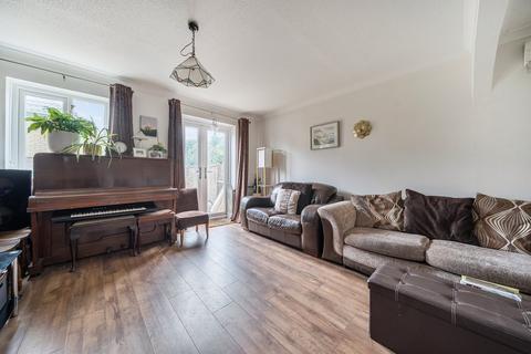 undefined, High Street, Arlesey, SG15