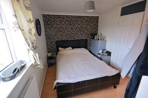 2 bedroom terraced house for sale, King Richard Drive, Bearwood, Bournemouth BH11