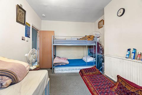 undefined, Henderson Road, London, E7 8EF