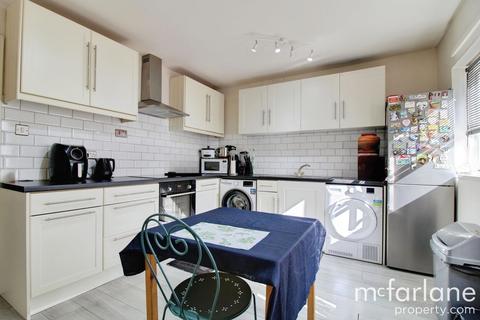 2 bedroom end of terrace house for sale, Reading Street, Swindon SN1