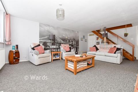 undefined, Dove Close, Hythe CT21