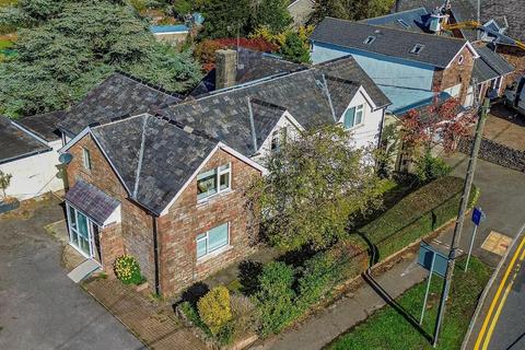 5 bedroom detached house for sale, Cog Road, Penarth CF64
