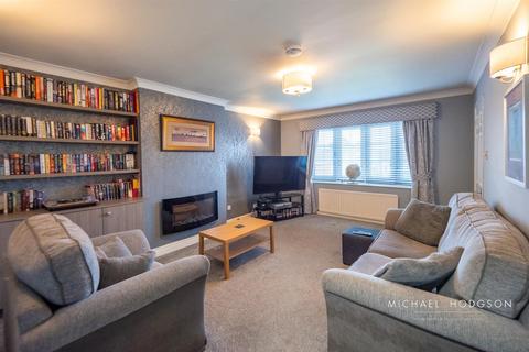 2 bedroom detached bungalow for sale, Goathland Drive, Tunstall, Sunderland
