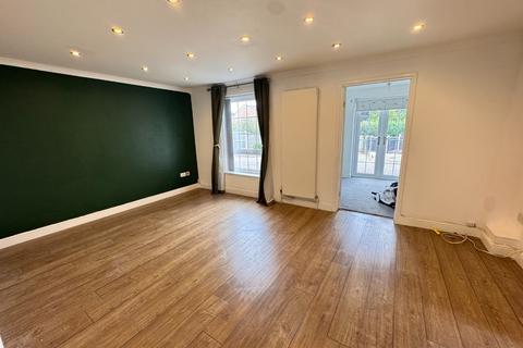 undefined, Barford Rise, Luton
